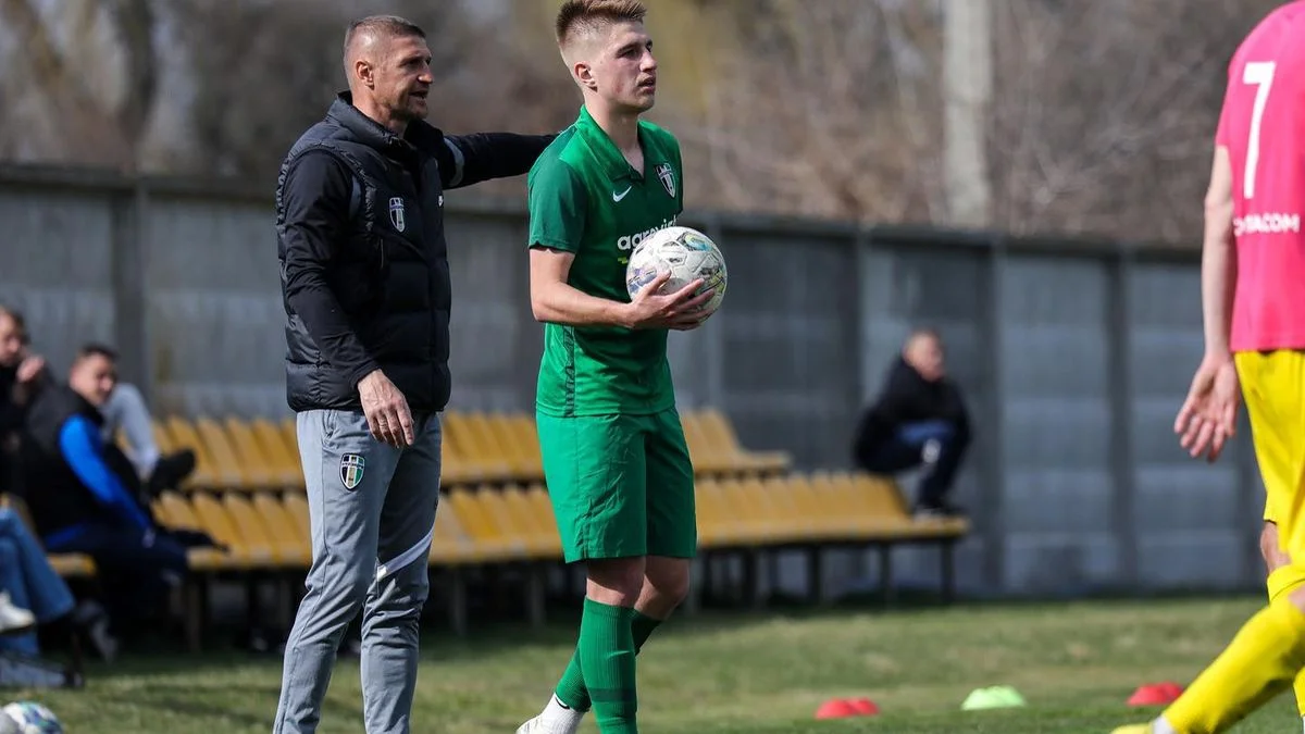 Володимир Єзерський керує Олександрією / fco.com.ua