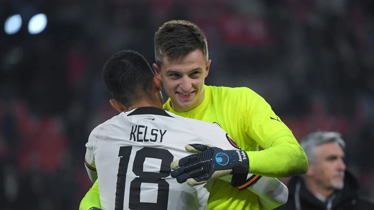 Анатолій Трубін та Кевін Келсі / фото: ФК Шахтар