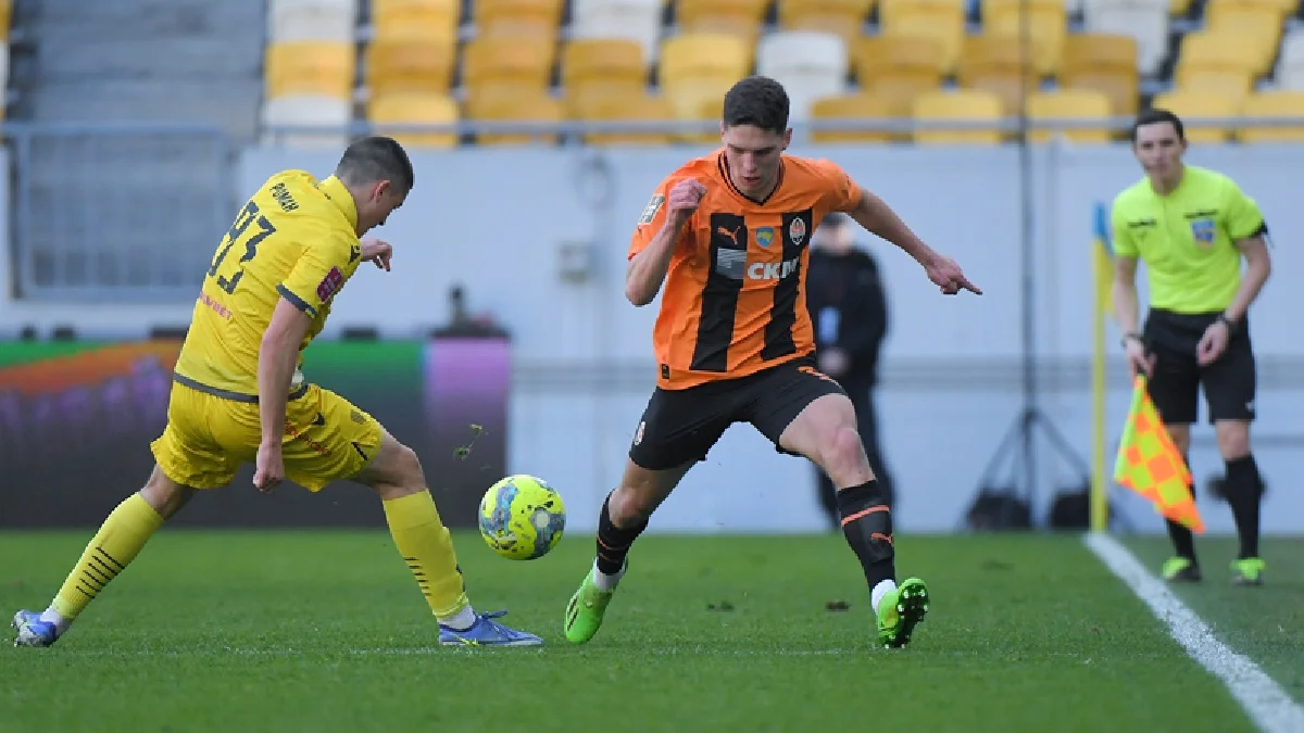 Георгий Судаков (справа) / ФК Шахтер