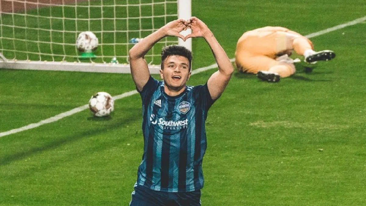 Денис Костышин / Эль Пасо Локомотив