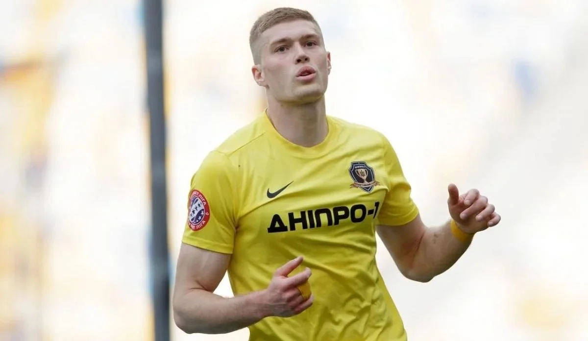 Артем Довбик / СК Дніпро-1