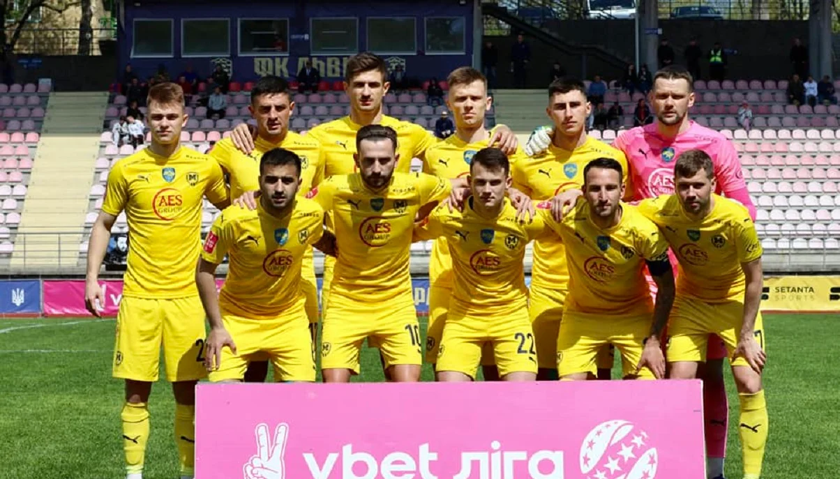 Ростислав Русин і його команда / Фото ФК Металіст 1925