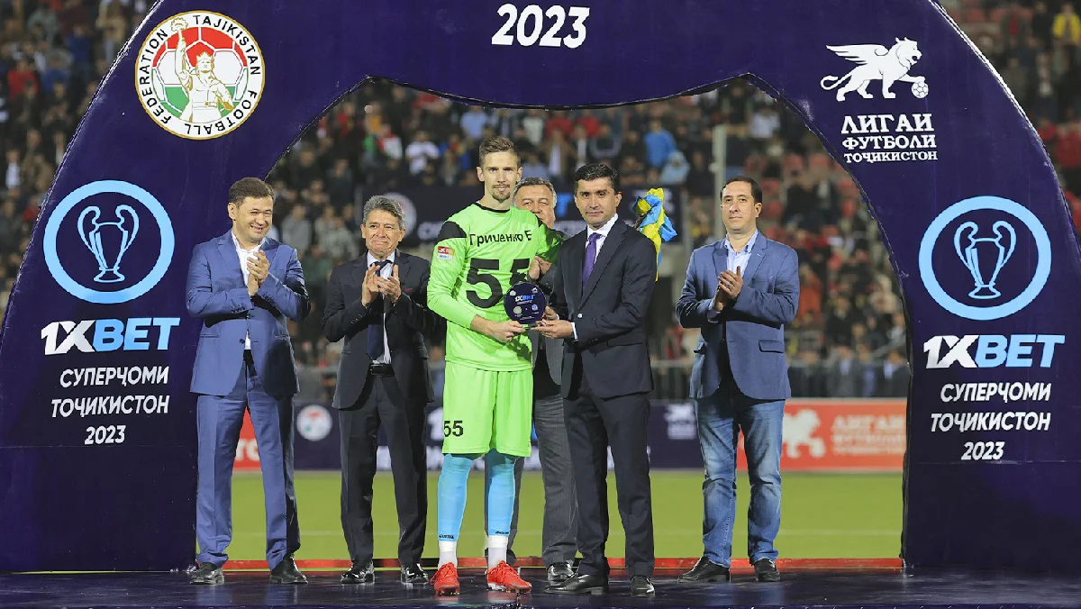 Евгений Гриценко после победы в Суперкубке Таджикистана / FFF.tj