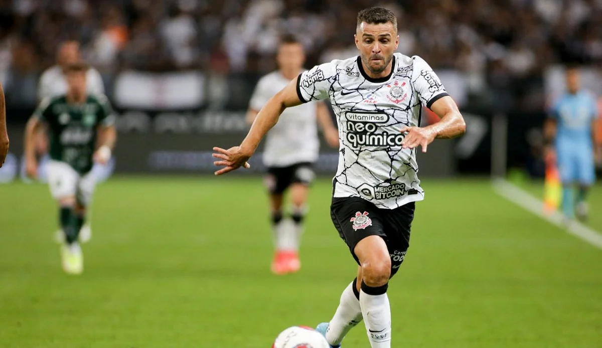 Жуніор Мораєс / ФК Корінтіанс