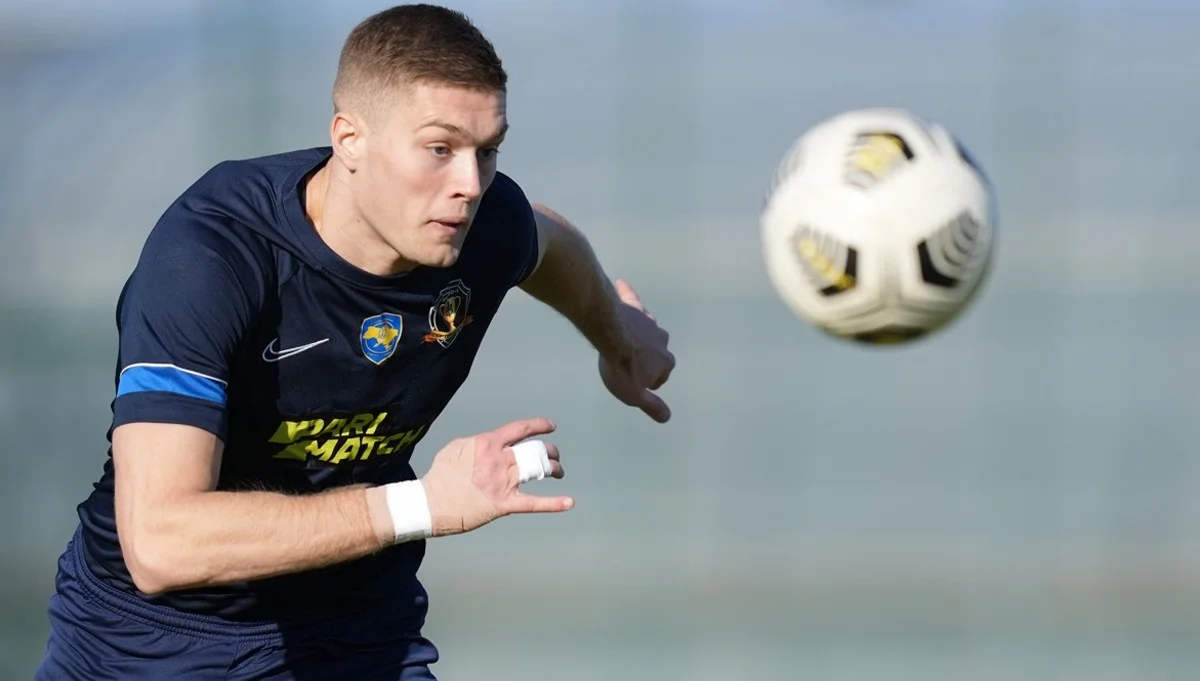 Артем Довбик / СК Днепр-1