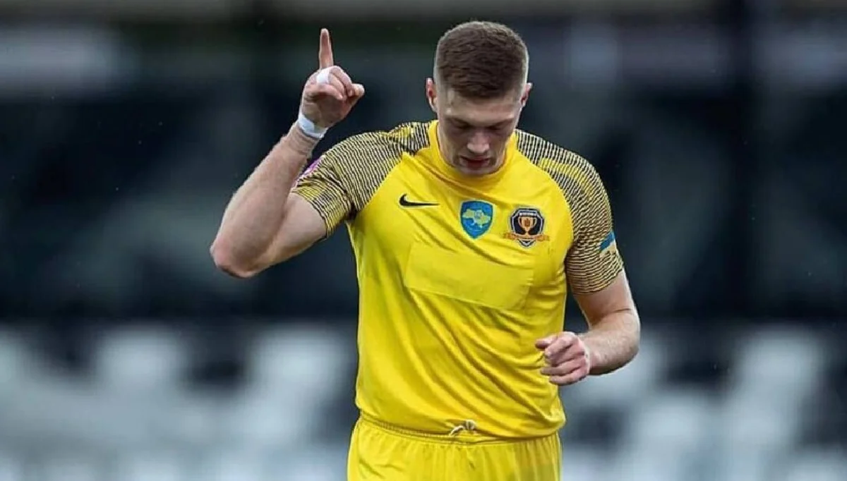 Артем Довбик / СК Дніпро-1