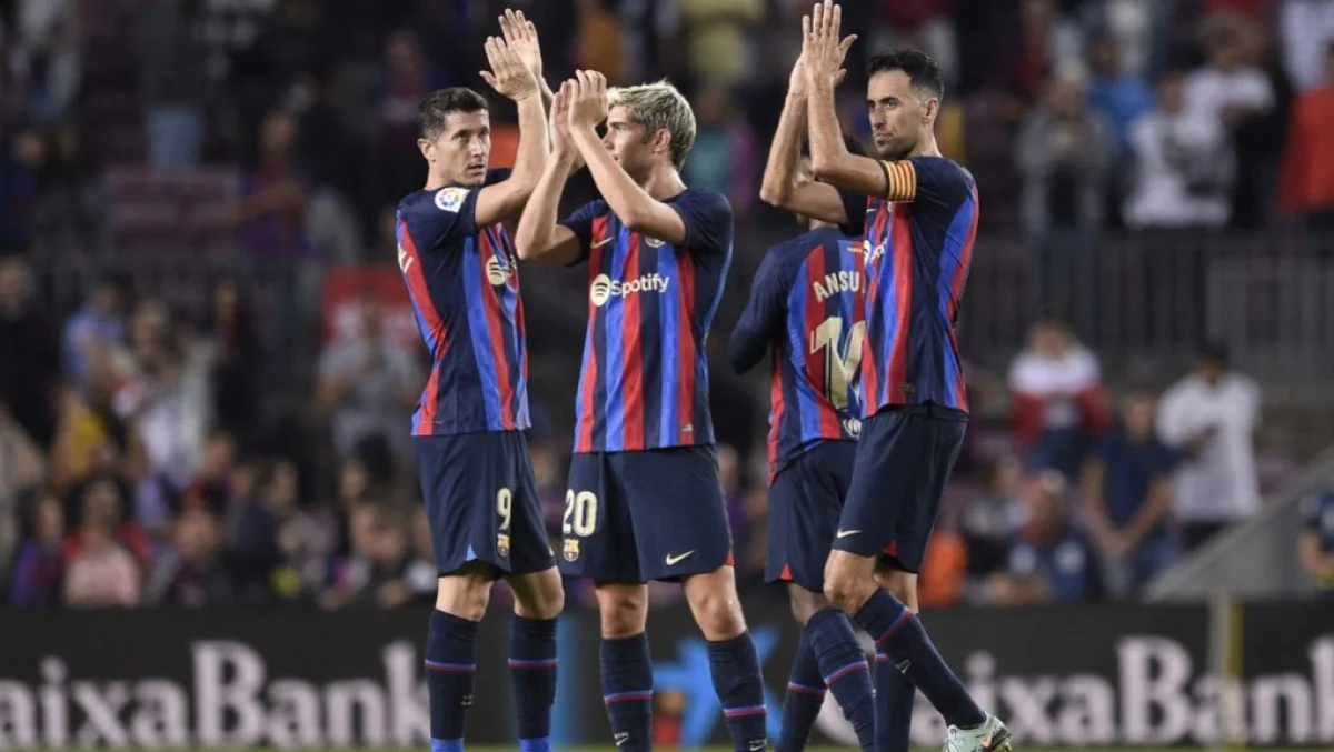 Левандовски, Серхи Роберто и Бускетс / Getty Images