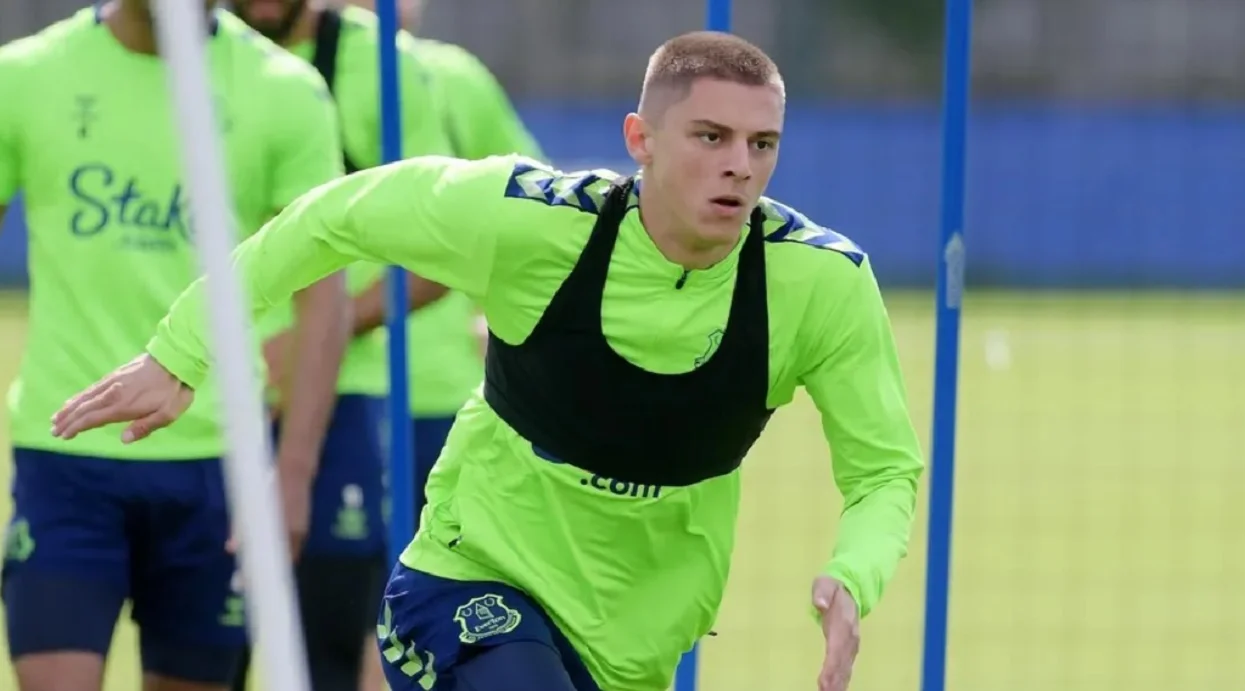 Виталий Миколенко / Сайт Эвертона