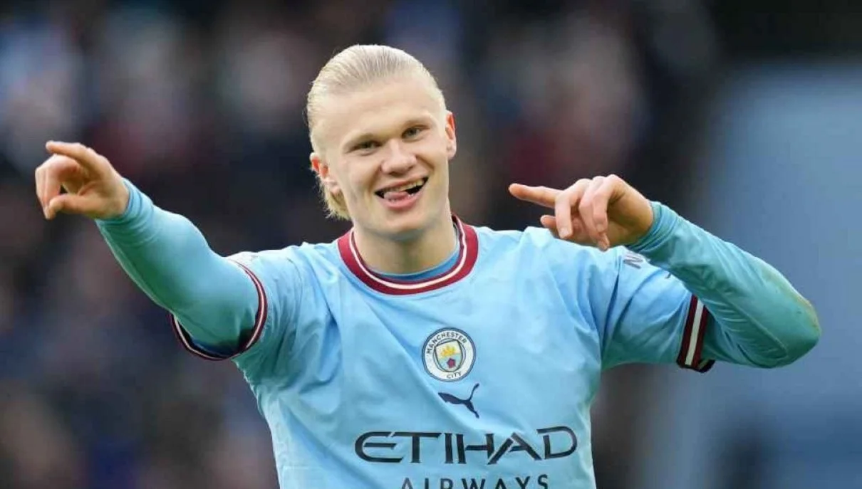 Эрлинг Холанд / AFP