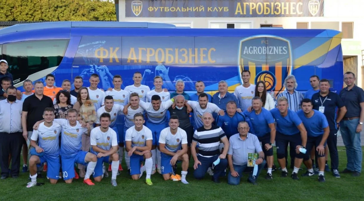 Гравці Агробізнеса / фото: ФК Агробізнес