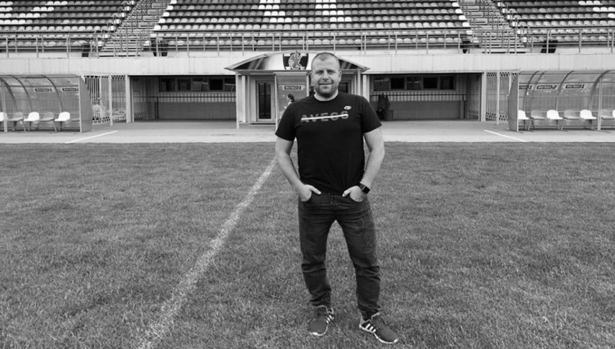 Дмитро Каряка помер