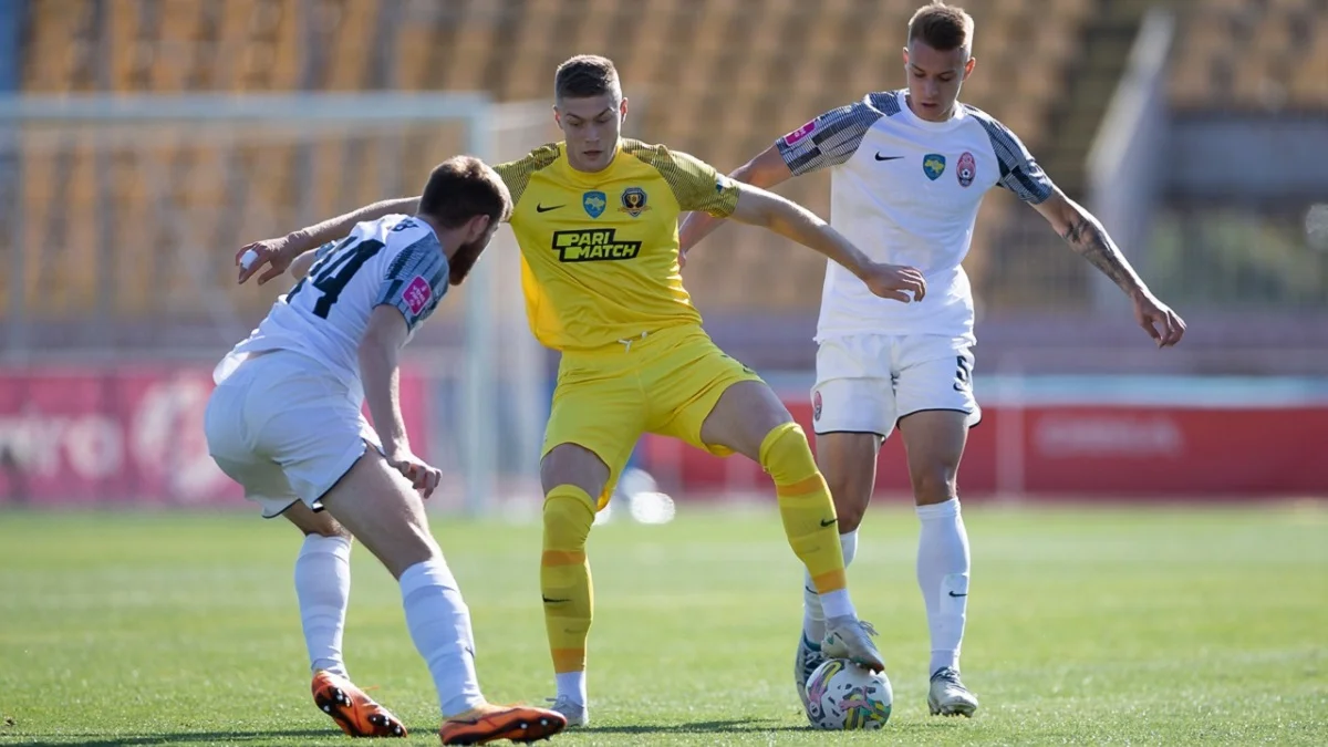 Заря против СК Днепр-1