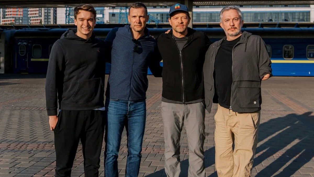 Андрей Шевченко с Джорданом и Мишей Коллинзом / фото: United 24