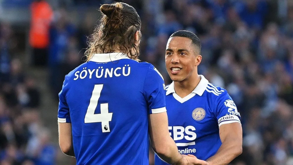 Чагларом Сёюнджю и Юри Тилеманс / twitter.com/vartatico