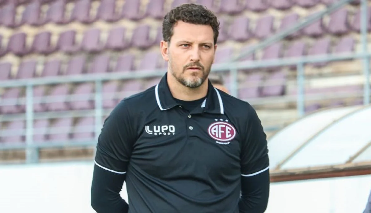 Елано Блумер / ФК Ферровіарія