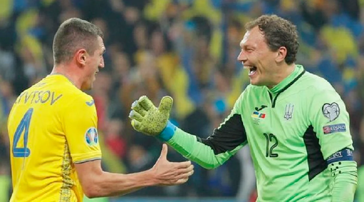 Сергій Кривцов і Андрій Пятов / Фото С. Долженка