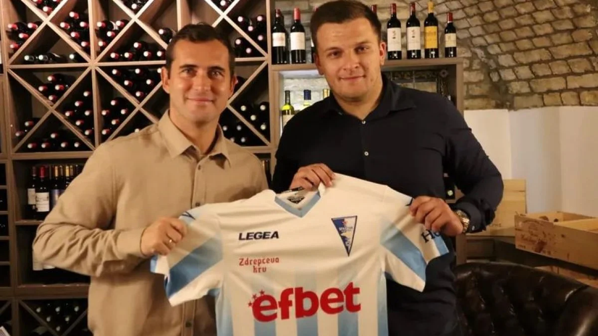 Олександр Кержаков (ліворуч) / фото: ФК Спартак Суботіца