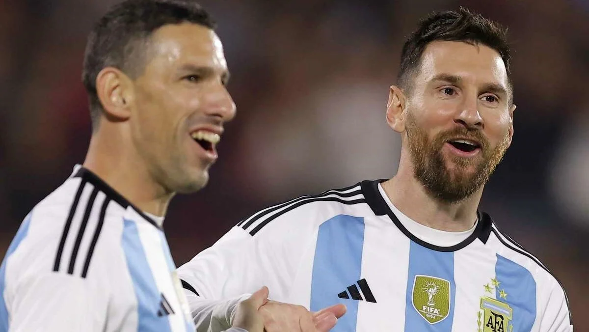 Макси Родригес и Лионель Месси / фото из открытых источников