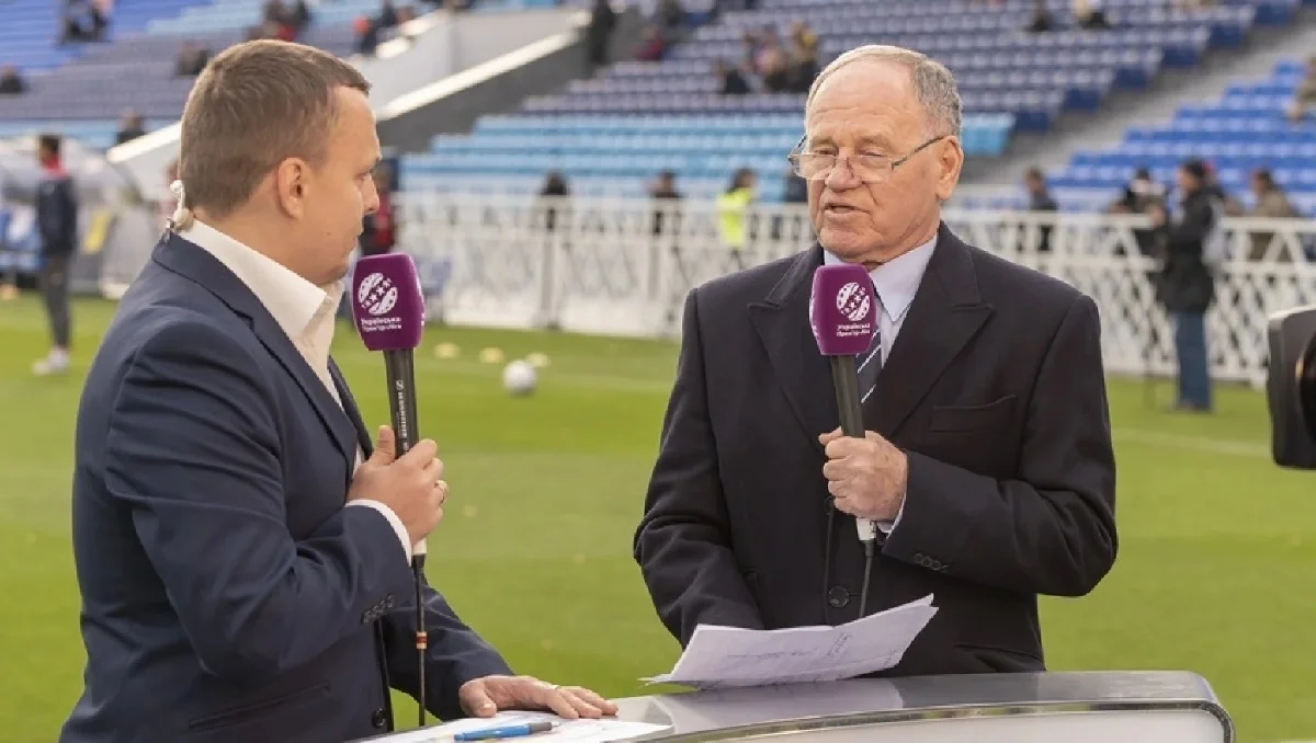 Йожеф Сабо (праворуч) / ТК Футбол