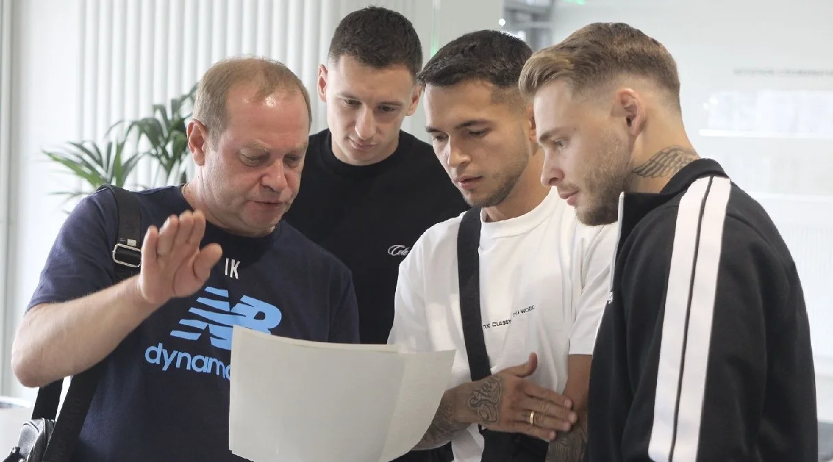 Динамо срезает зарплату в 2-3 раза / ФК Динамо