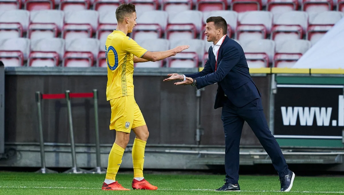 Руслан Ротань (справа) / Getty Images