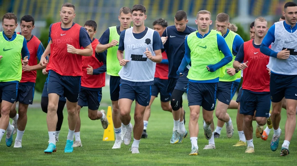 Футболисты СК Днепр-1 / Фото: Днепр-1