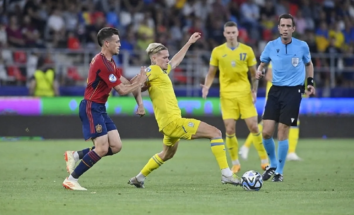 Фото к новости: Ни один украинец не попал в символическую сборную Евро-2023 – "закрытый клуб" двух команд