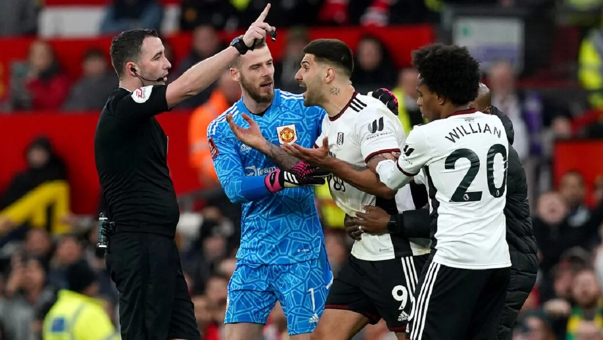 Алєксандар Мітровіч (посередині) / Фото: Twitter