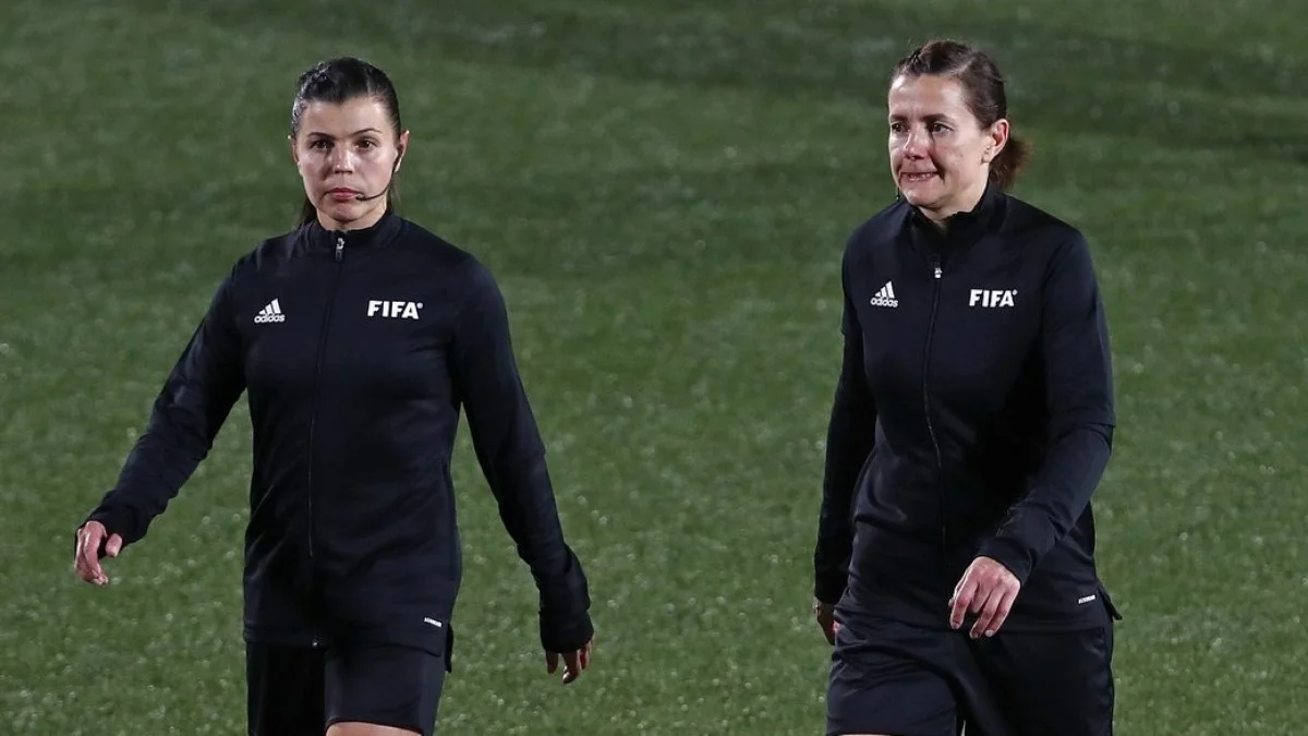 Марина Стрілецька та Катерина Монзуль / AP Photo