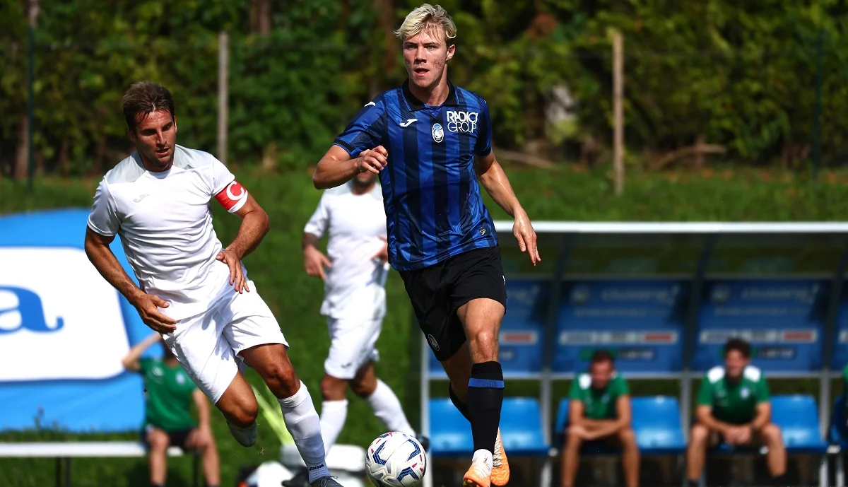 Расмус Хьойлунд / фото: ФК Аталанта