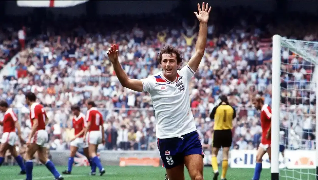 Тревор Фрэнсис / фото: Colorsport/Shutterstock