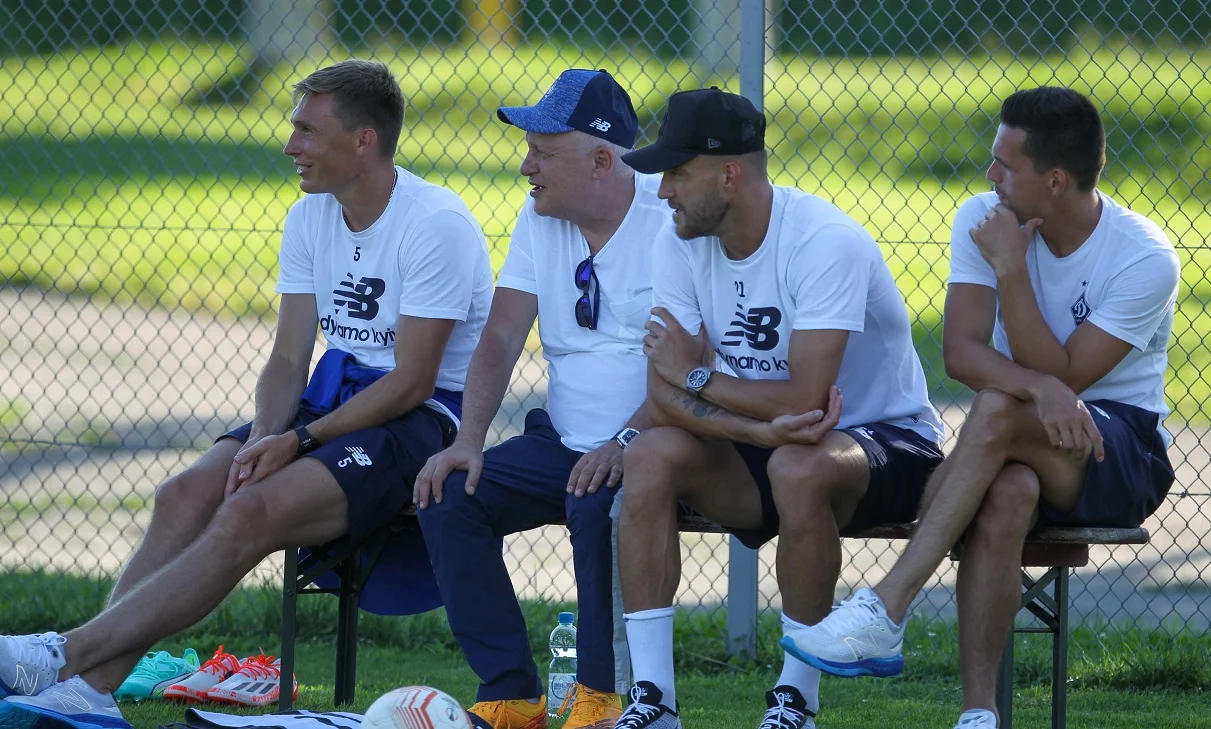 Суркіс у компанії гравців Динамо / Прес-служба клубу