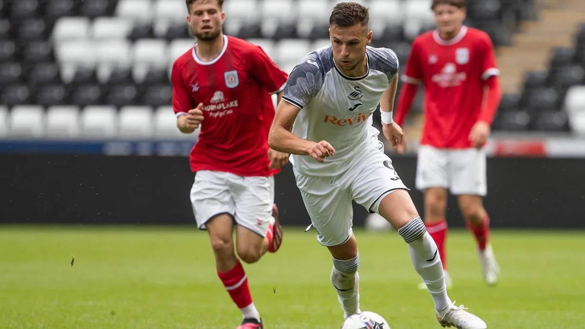 Николай Кухаревич / ФК Суонси