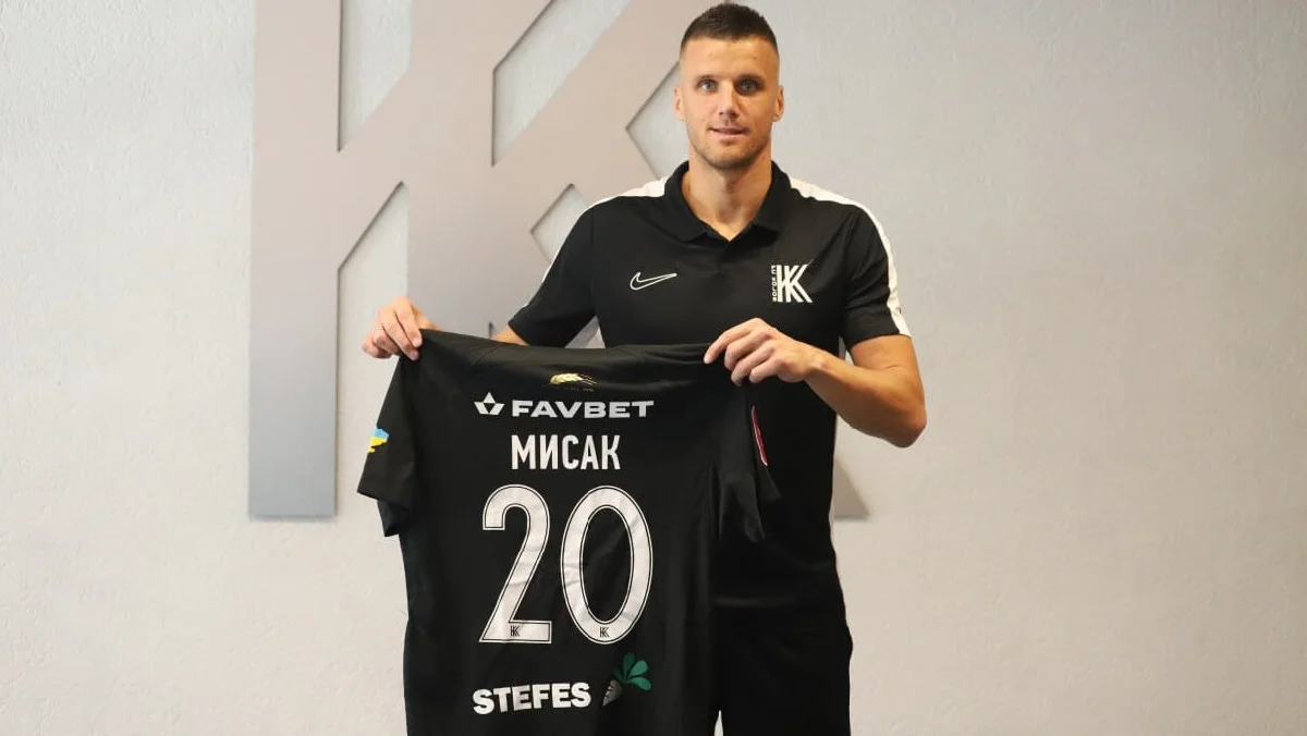 Роман Мисак / ФК Колос