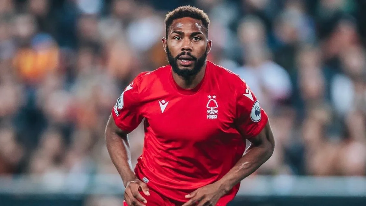 Деннис Бонавентуре / фото: Ноттингем Форест