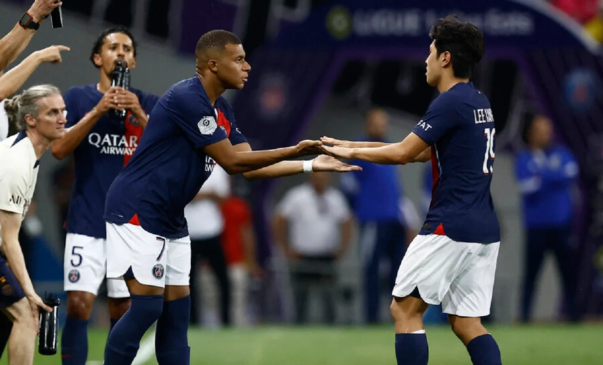 Мбаппе и Ли / Getty Images