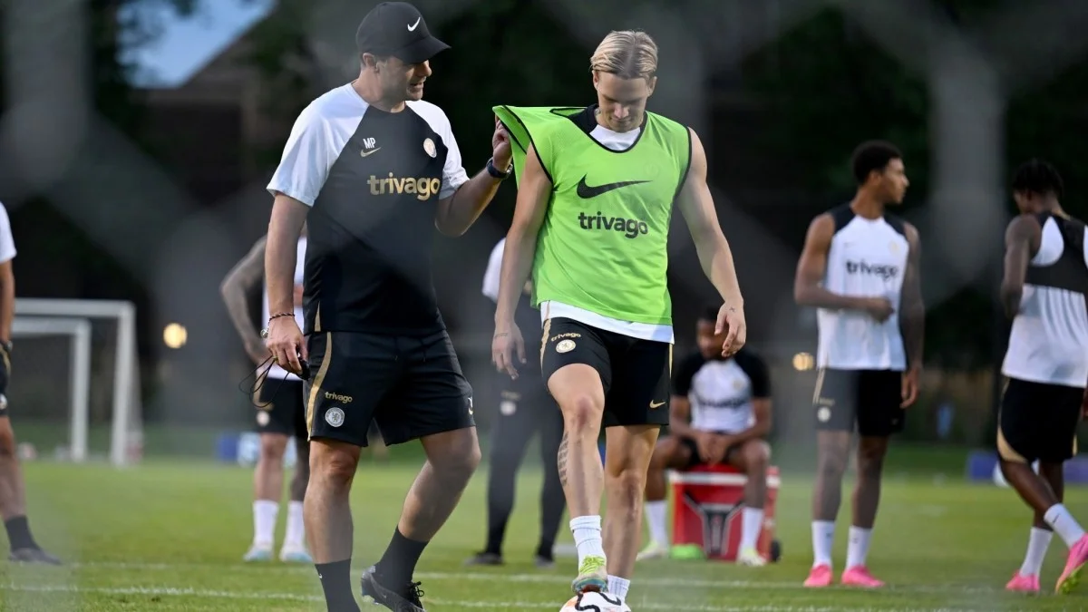 Мудрик та Почеттіно / соцмережі