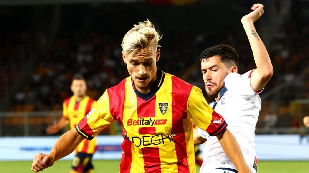 Фото к новости: Малиновский получил крошки времени – Дженоа проиграла главной сенсации сезона, час играя в меньшинстве