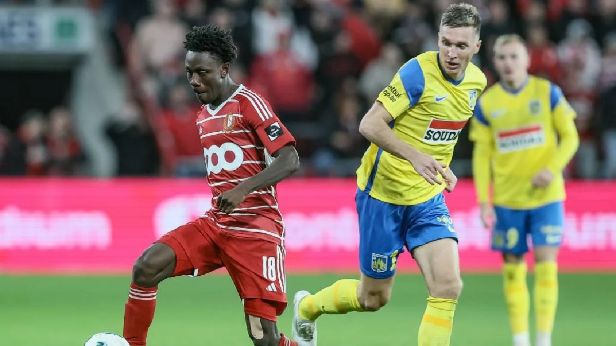 Сергей Сидорчук (справа) / ФК Вестерло