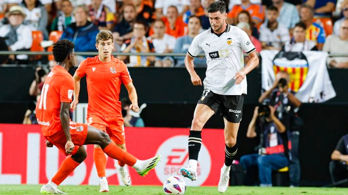 Роман Яремчук дебютировал в составе Валенсии / фото LaLiga