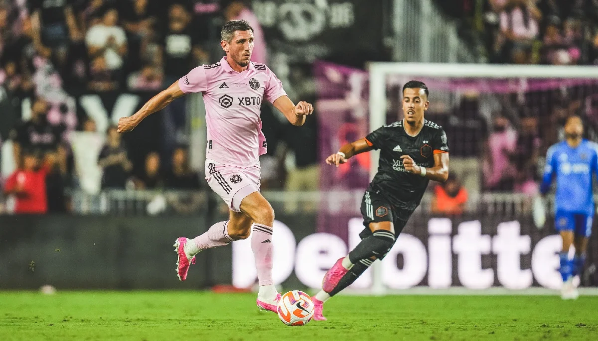 Сергій Кривцов (ліворуч) у фіналі Кубка США / ФК Інтер Маямі