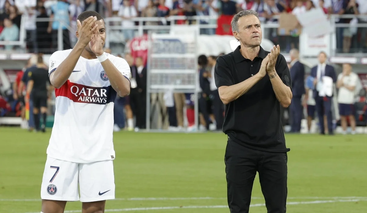 Килиан Мбаппе и Луис Энрике / фото: клубный сайт