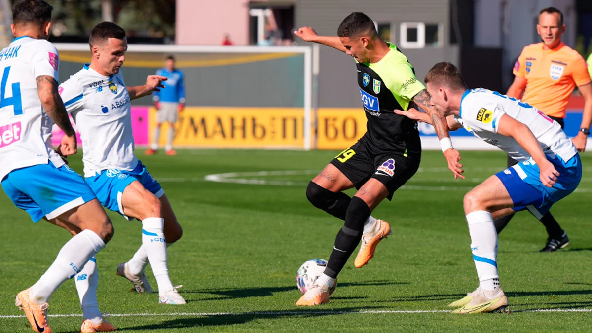 Полесье – Динамо – 3:2