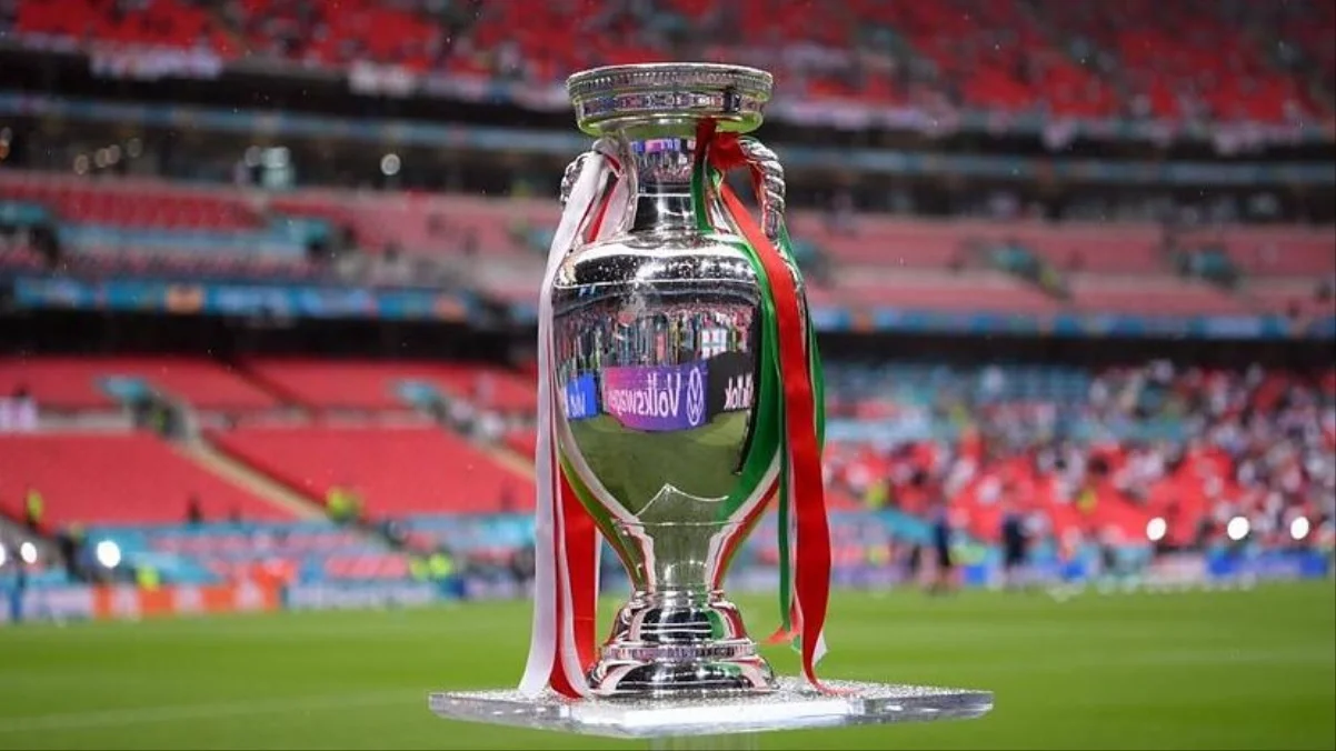 Трофей чемпіонату Європи / фото з відкритих джерел