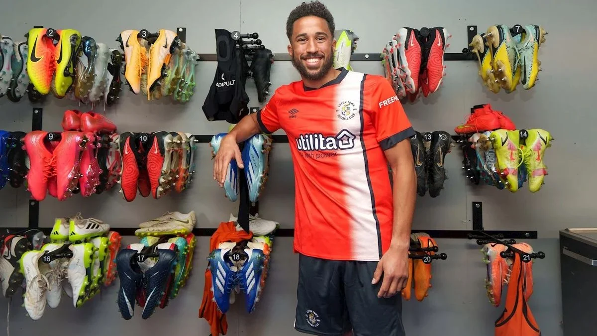 Андрос Таунсенд / ФК Лутон