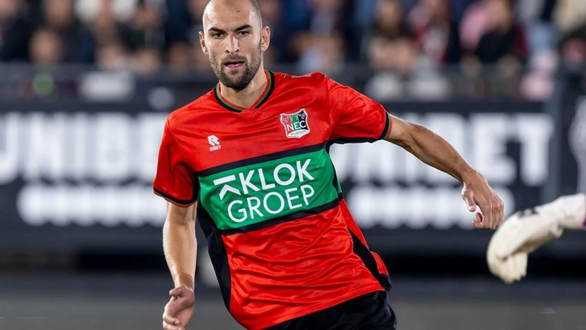 Бас Дост / Pro Shots