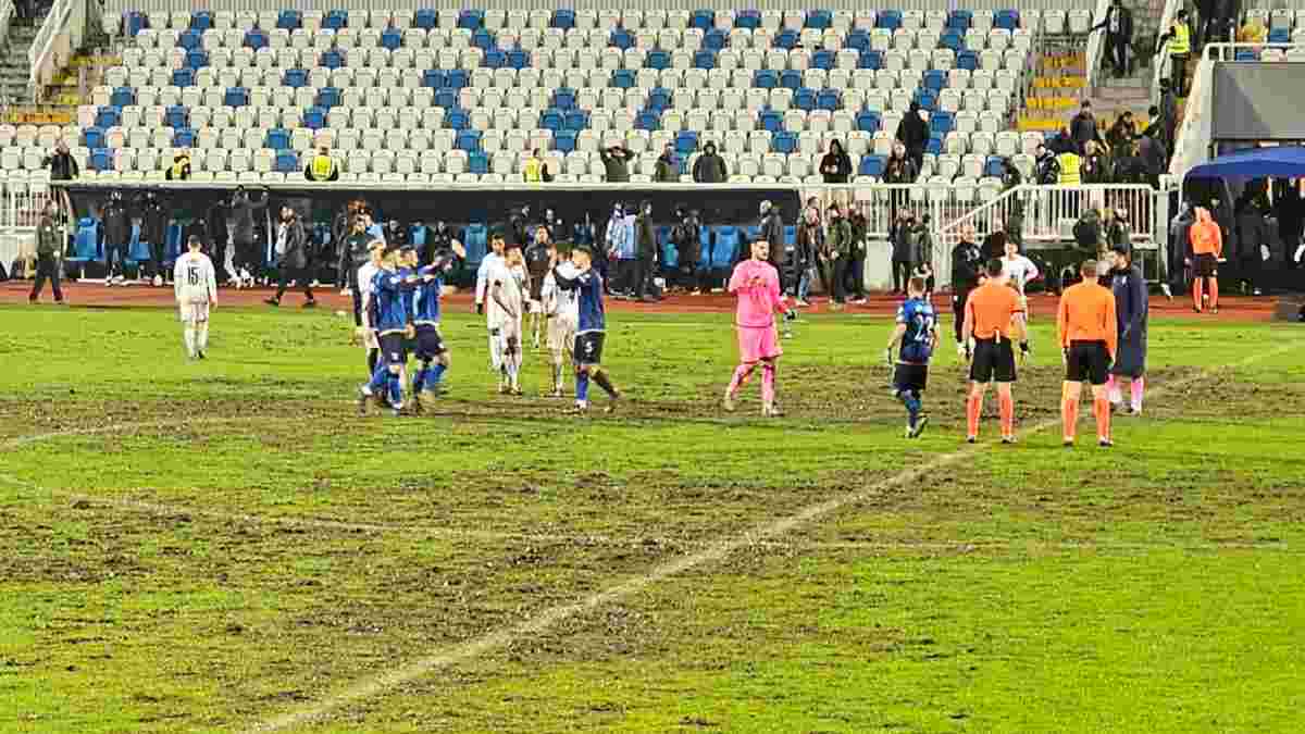 "Це свинарник, а не футбольне поле": збірна Ізраїлю звинуватила газон у провальному матчі відбору Євро-2024