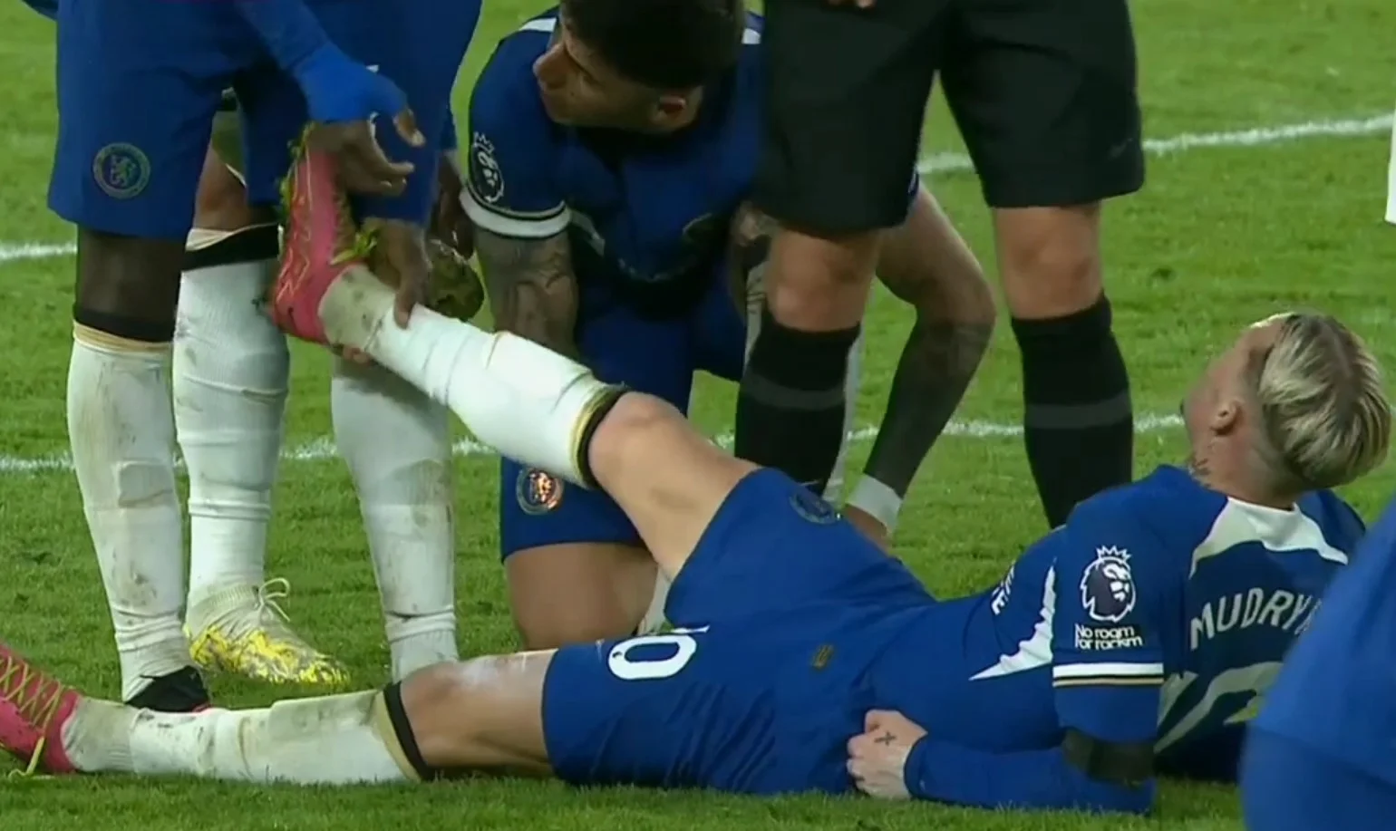 Михаил Мудрик перед заменой