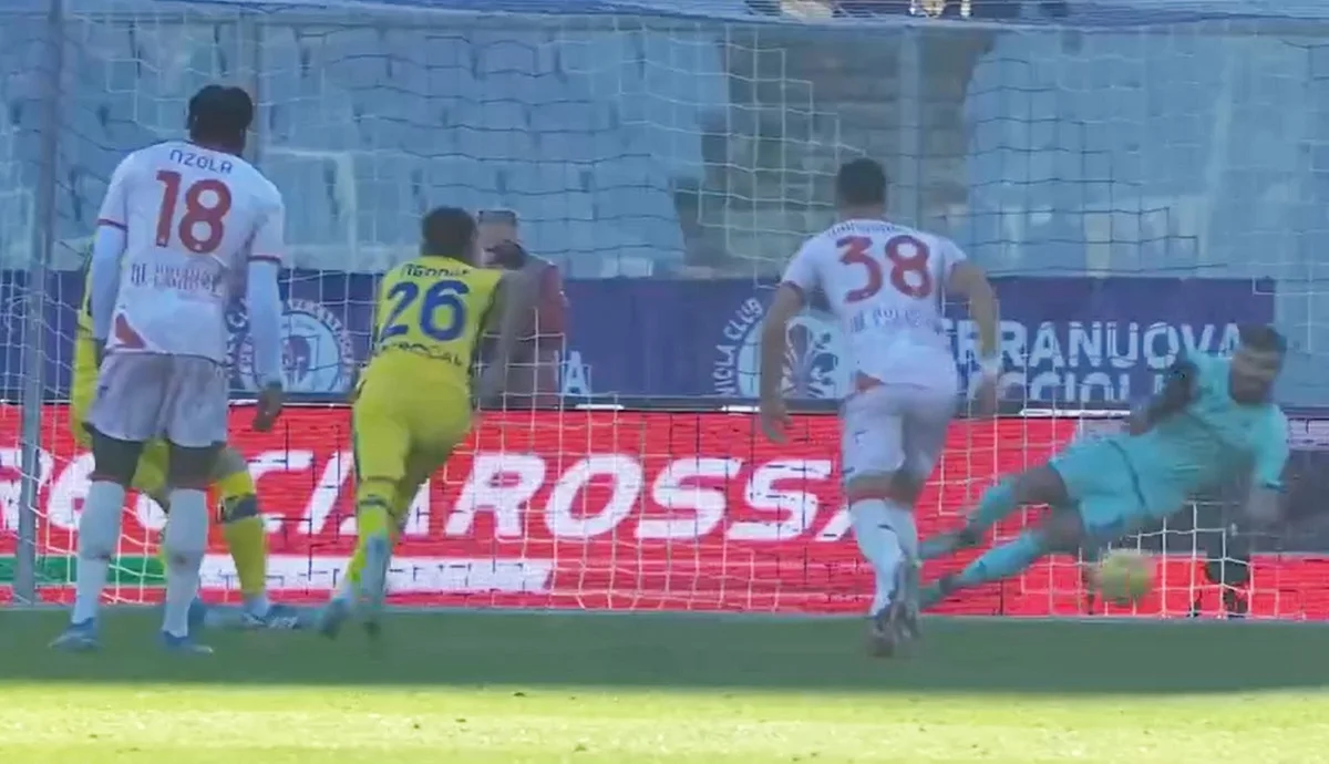 Фиорентина – Верона – 1:0 / Стоп-кадр из видео