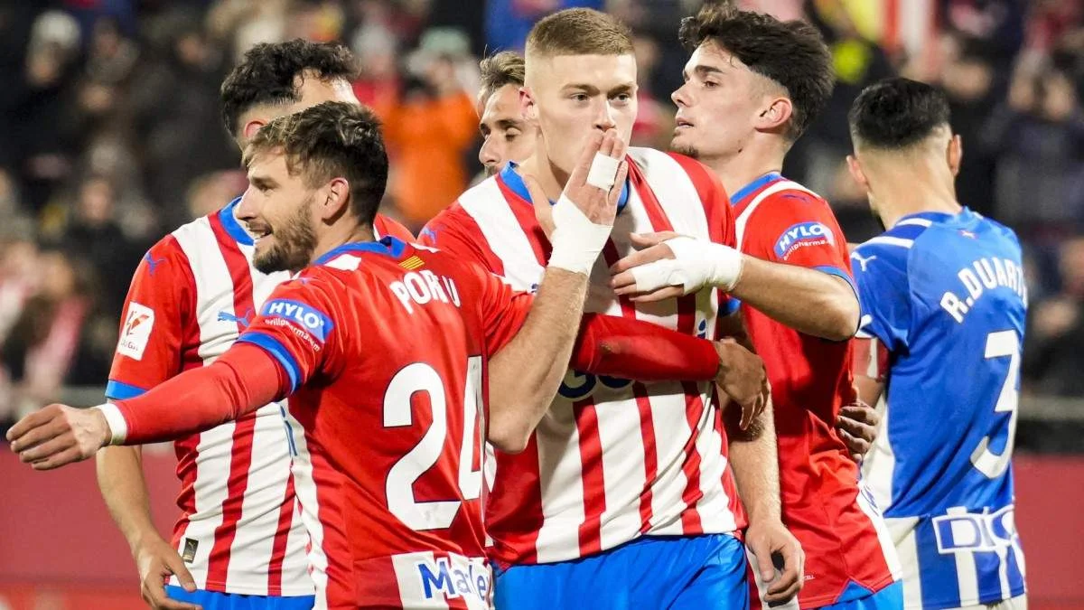 Довбик разрывает в Примере / EFE